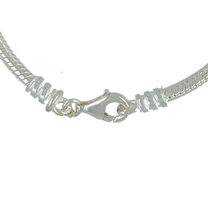 (RETIRED) Sterling Silver Necklace with Traditional Clasp - Click Image to Close