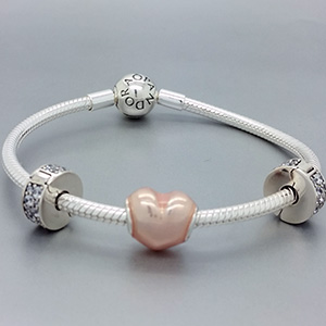 DANISH Sterling Silver Bracelet Glittering Heart Gift Set - Click Image to Close